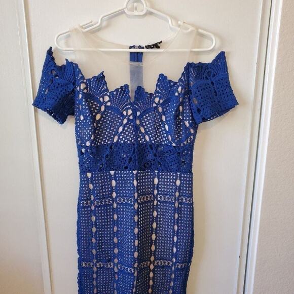 Dress - Picture 1 of 2
